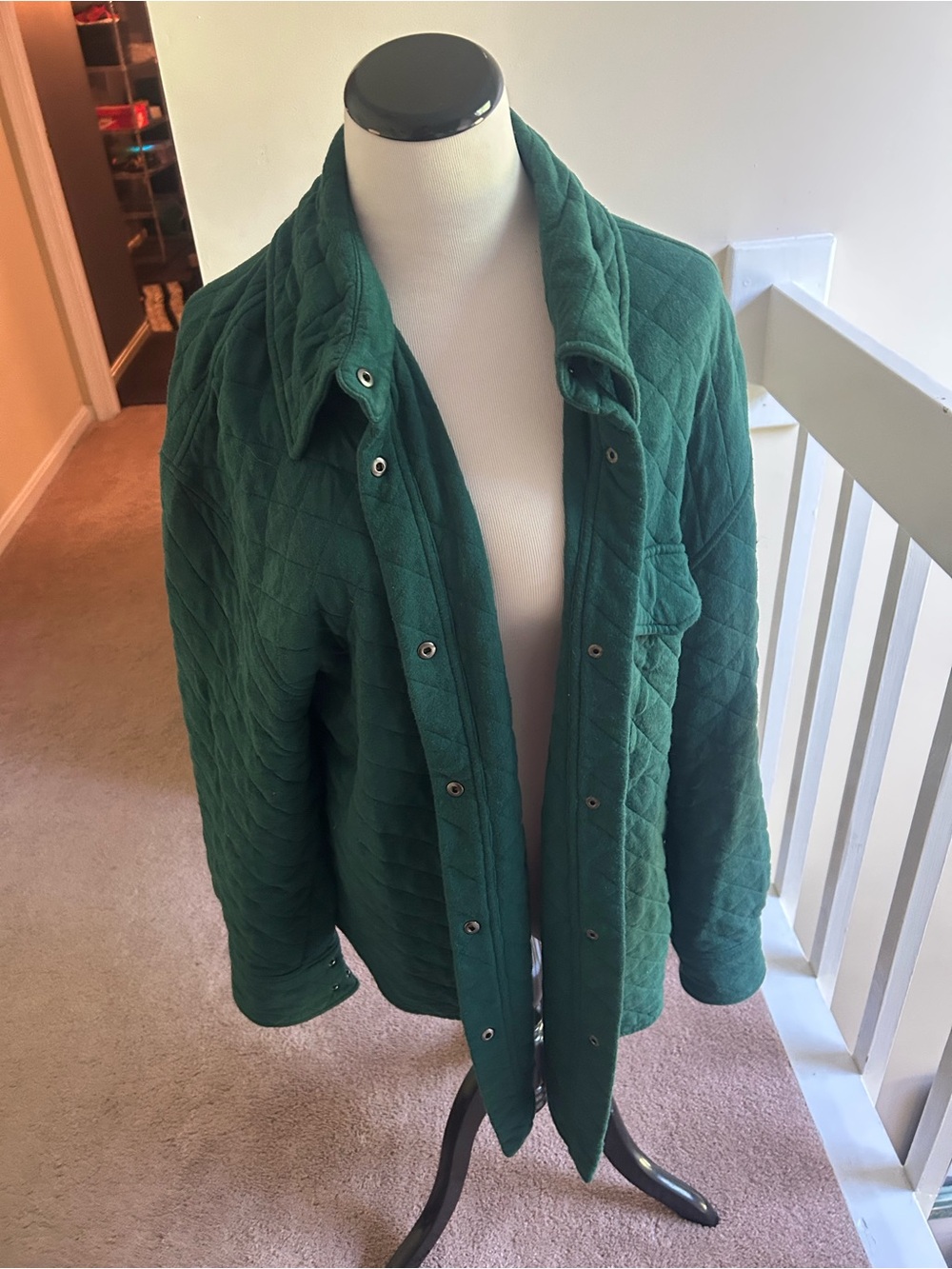 Quilted Emerald Green Snap-Front Puffer Jacket - Women